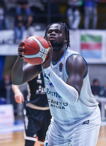 Valencia Basket atará a Oumar Ballo y lo cederá al Galatasaray