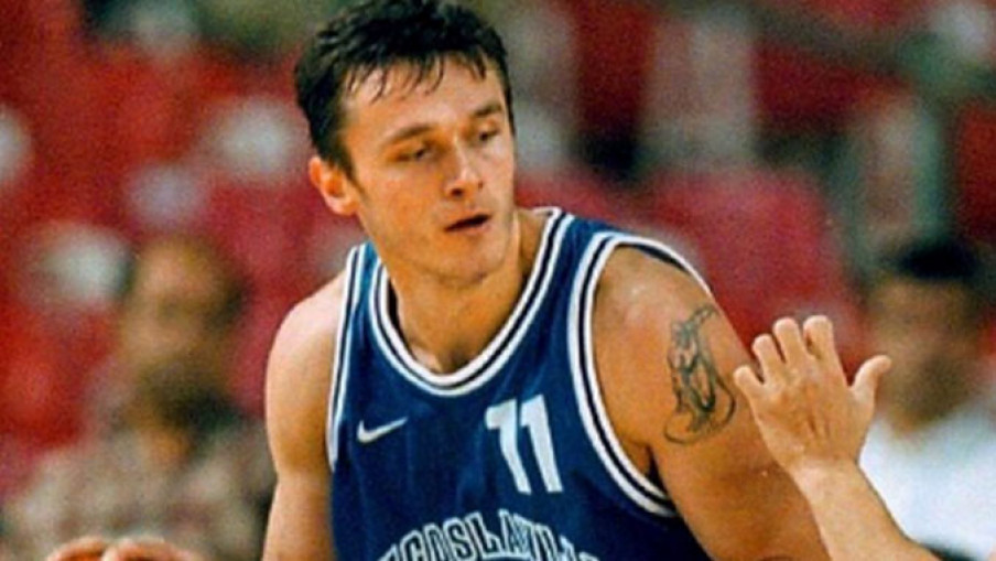 Željko Rebrača: Natural Finesse Around the Basket