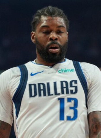 Dallas premia el mejor año NBA de Naji Marshall