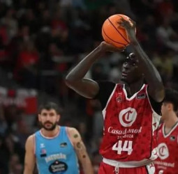 Un año después de irse, Bango vuelve a estar en la agenda de Zaragoza