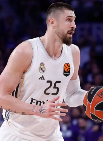 Baskonia in Talks to Sign Alex Len to Fill Void Left by Diop