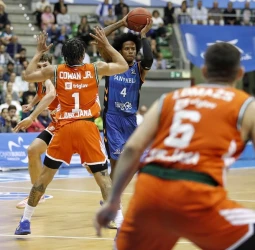 El San Pablo Burgos debuta en la EuroCup con victoria (85-81)