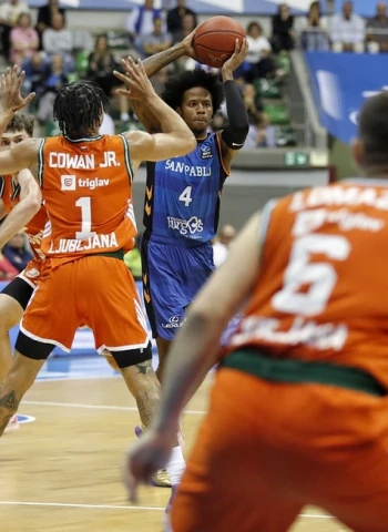El San Pablo Burgos debuta en la EuroCup con victoria (85-81)