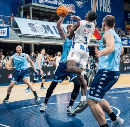 El Obradoiro regresa a la Liga Endesa remontando trece puntos en Andorra (85-90)