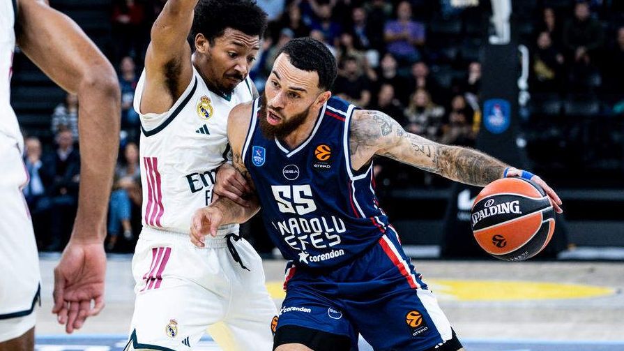 El Madrid se hunde en Estambul y sigue sin ganar (94-84)
