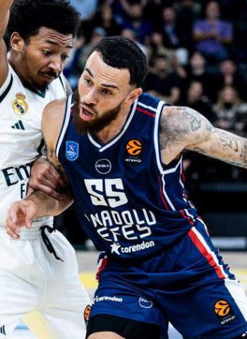 El Madrid se hunde en Estambul y sigue sin ganar (94-84)