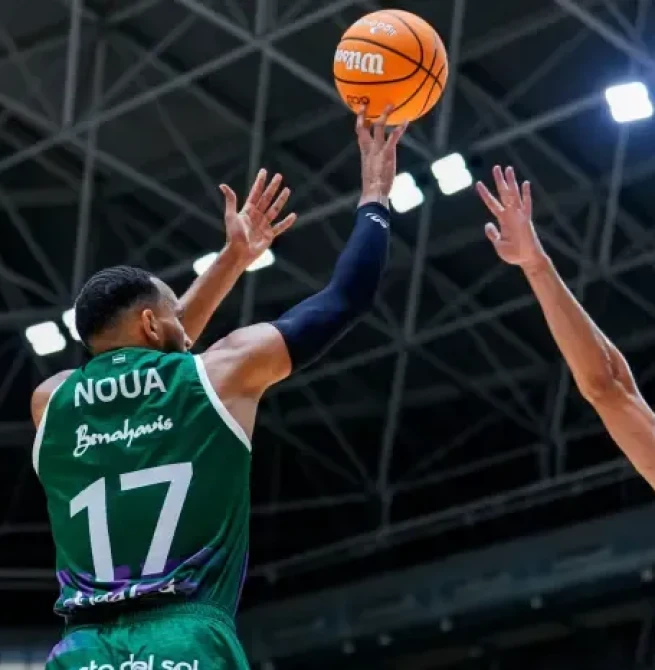 El Unicaja frena al UCAM Murcia en Jaén y gana el primer Trofeo Alfonso Sánchez (74-69)