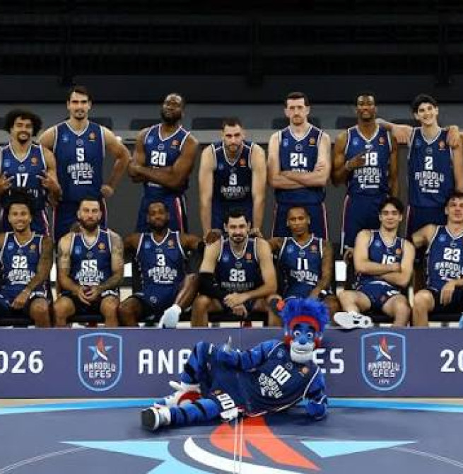 Previa EuroLeague 2026-27: Anadolu Efes, reconstrucción total desde el penúltimo puesto