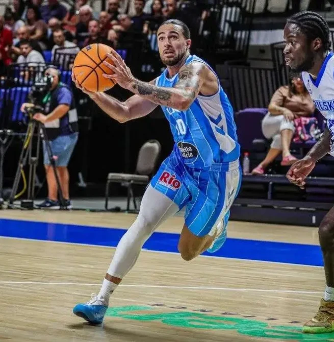 El Breogán bate su récord europeo de puntos y de triples en su estreno en Bulgaria (126-80)