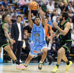 Rasier Bolton, Brandon Childress y Alonzo Verge, puntos y creatividad estadounidense para el curso dorado del baloncesto gallego