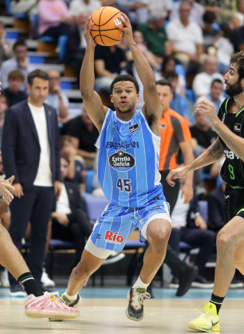 Rasier Bolton, Brandon Childress y Alonzo Verge, puntos y creatividad estadounidense para el curso dorado del baloncesto gallego