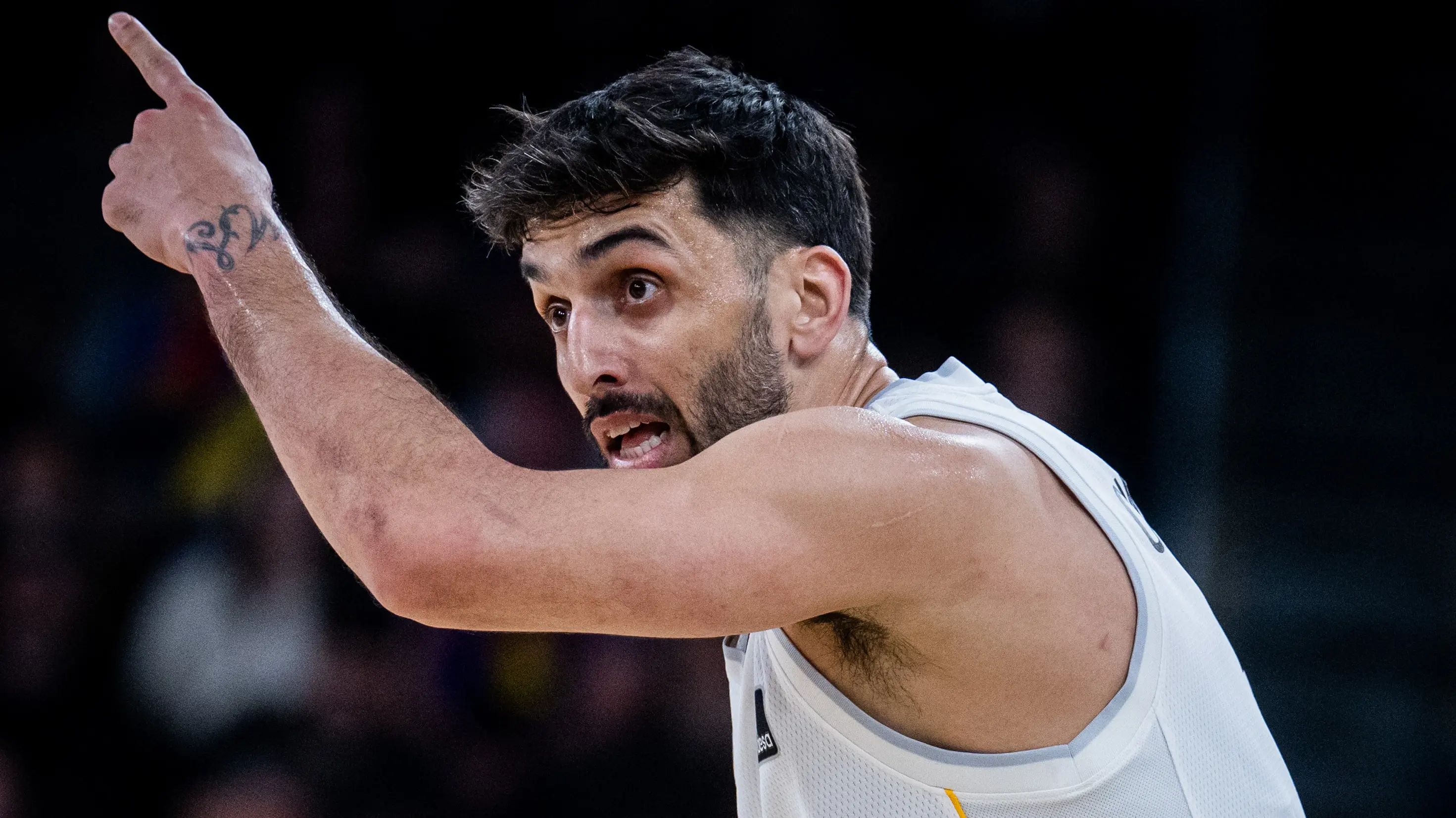 El Real Madrid abusa de un diezmado Baskonia (121-80)