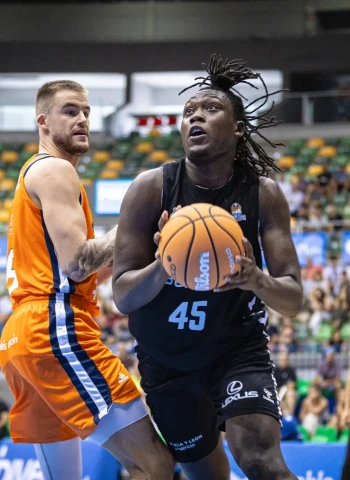 El Leyma se queda sin premio en Burgos pese a los 27 puntos de Alonzo Verge (107-101)