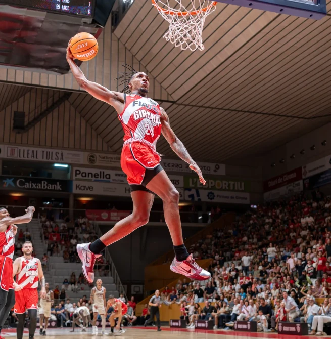 La jornada inaugural más anotadora de la historia: 94,8 puntos por equipo en la Liga Endesa