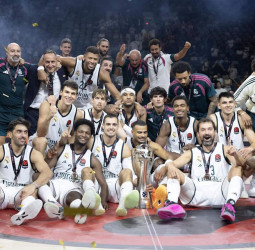 El Real Madrid gana la primera SuperCup de la historia al Olympiacos (89-93)