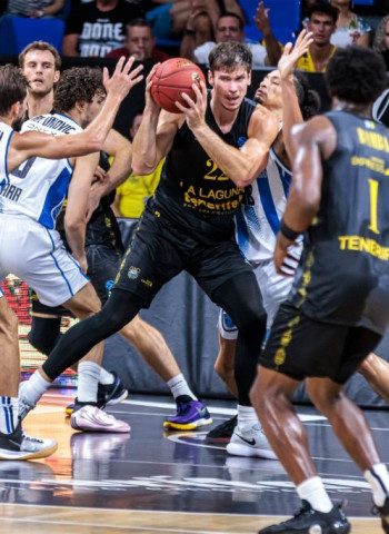 La Laguna Tenerife estrena la EuroCup con victoria ante el Türk Telekom (82-75)