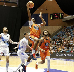 El Leyma Coruña conquista la Copa Galicia arrollando al Breogán (102-93)