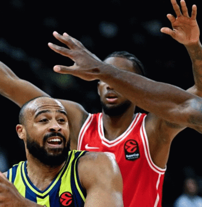 Fournier decide en el último minuto y el Olympiacos se cita con la final de la SuperCup (92-90)