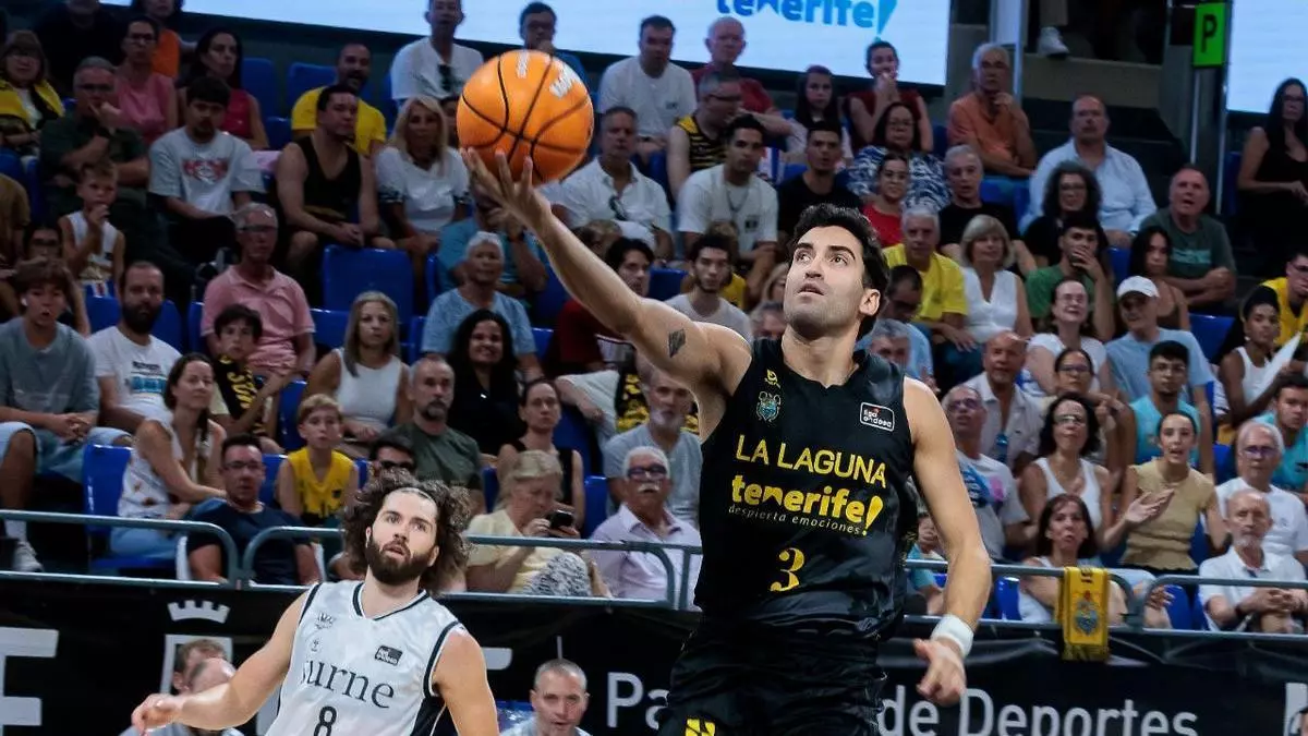 La Laguna Tenerife remonta veintiún puntos y vuelve a tumbar al Bilbao (96-89)