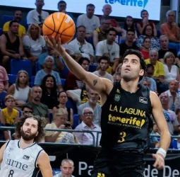 La Laguna Tenerife remonta veintiún puntos y vuelve a tumbar al Bilbao (96-89)