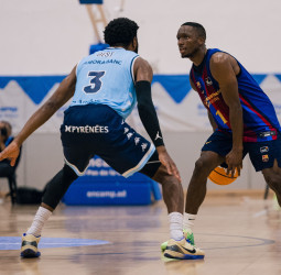 Tyrese Martin y Gibson lideran el primer test del nuevo Barça (96-101)