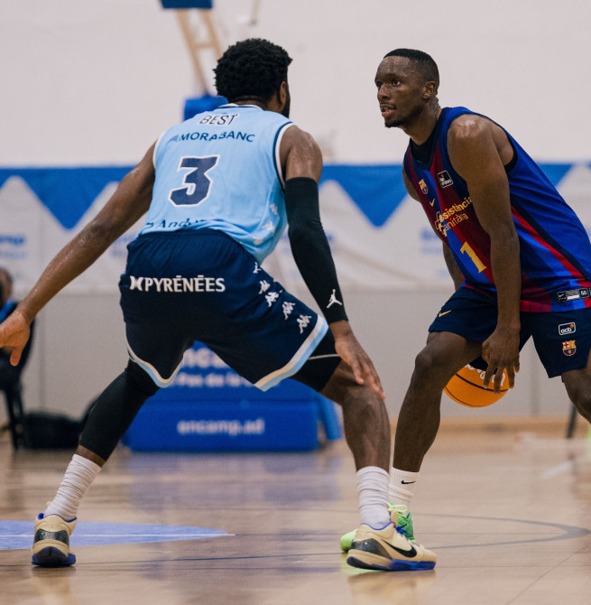 Tyrese Martin y Gibson lideran el primer test del nuevo Barça (96-101)