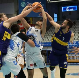 El Breogán supera al Boca Juniors (116-82) y se lleva el Lugo É Basket antes de su cita europea