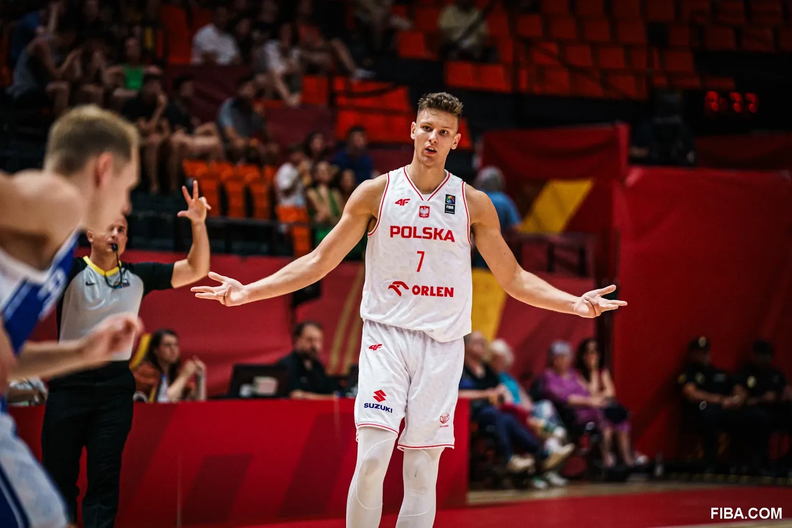 Los Knicks firman a Igor Milicic Jr. con un Exhibit 10 para el campus de pretemporada
