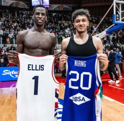 Cinco europeos en el limbo: la NCAA se cierra y Europa espera
