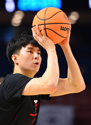 Portland ficha a Hyunjung Lee, el mejor triplista de Japón