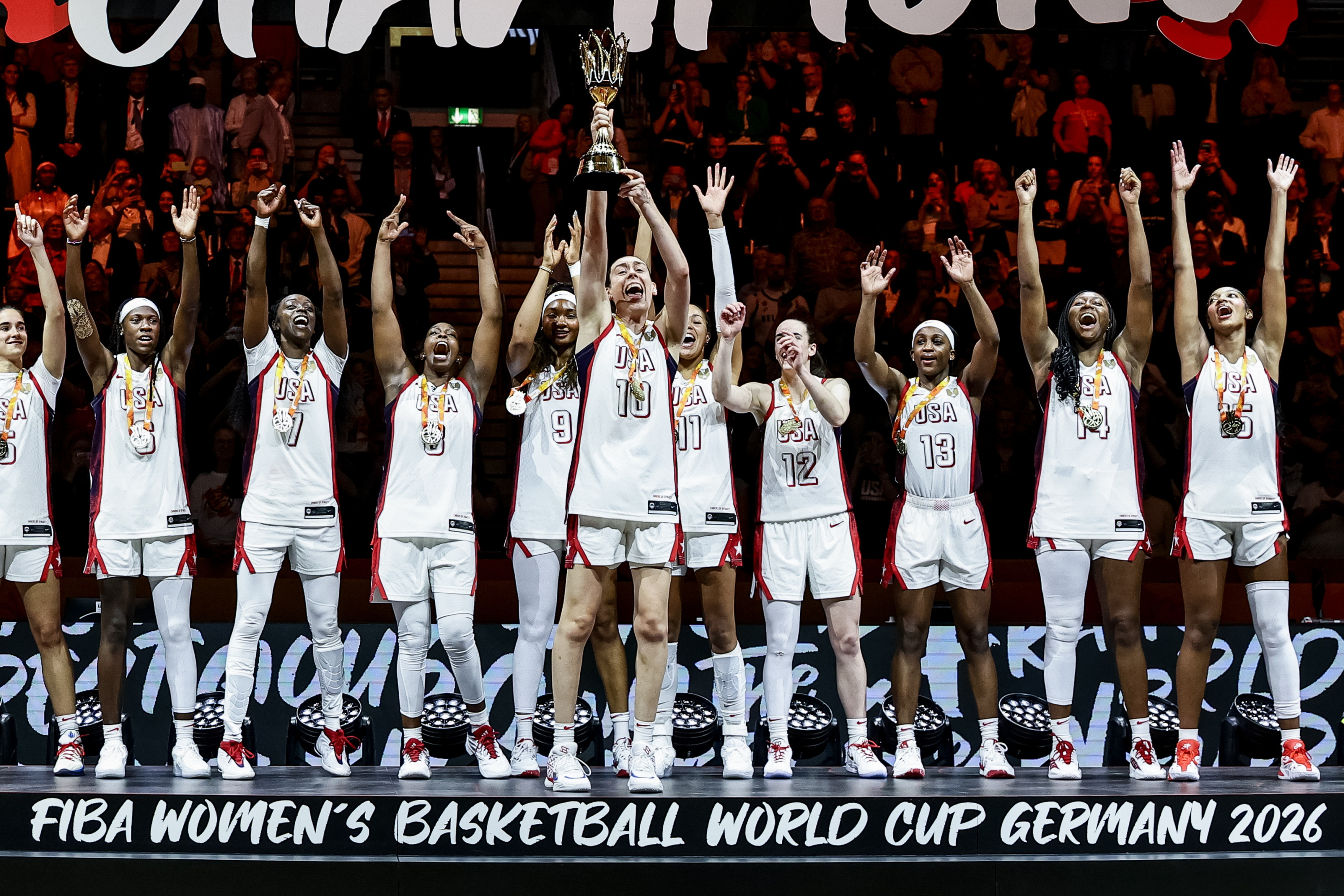 Estados Unidos gana su quinto Mundial seguido tras dar la vuelta a la final ante Francia (97-79)
