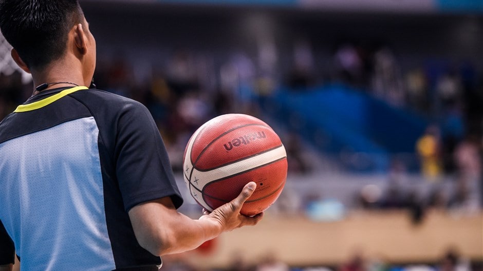 Las nuevas reglas de la FIBA entran en vigor el 1 de octubre: cambia el tiro y desaparece la antideportiva