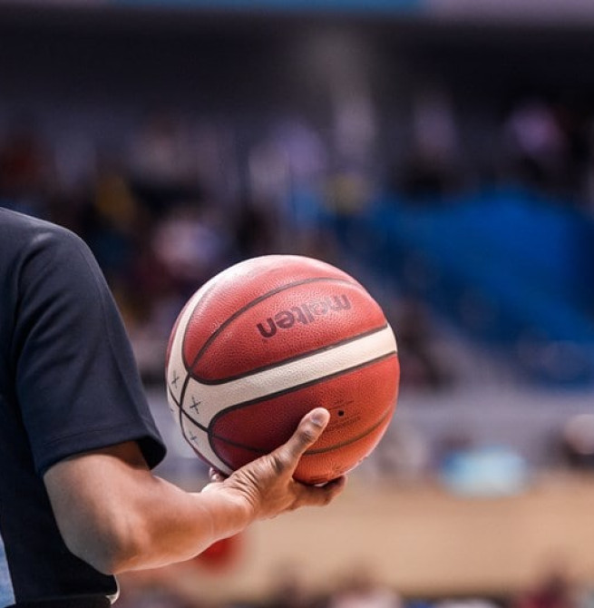 Las nuevas reglas de la FIBA entran en vigor el 1 de octubre: cambia el tiro y desaparece la antideportiva