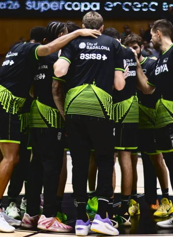 La Penya se proclama campeona de la Supercopa en Badalona (101-87)