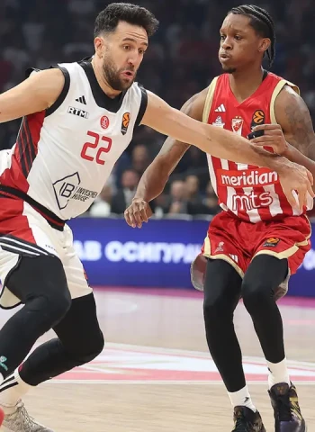 Micic hunde al Estrella Roja de Ibon Navarro (80-81)