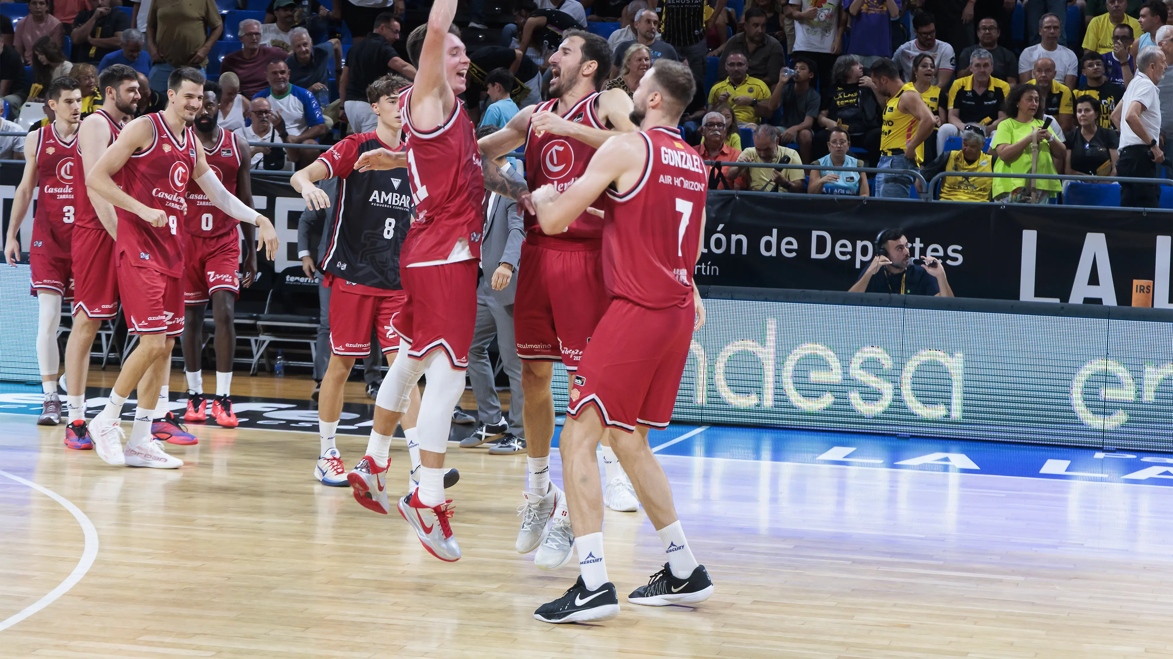 Jaworski gana el partido a seis décimas del final y el Casademont se estrena en Tenerife (80-81)