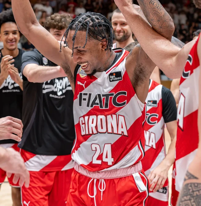 El FIATC Girona venció 84-77 al UCAM Murcia en su estreno en la Liga Endesa, con 20 puntos y 30 de valoración de Jassel Pérez.