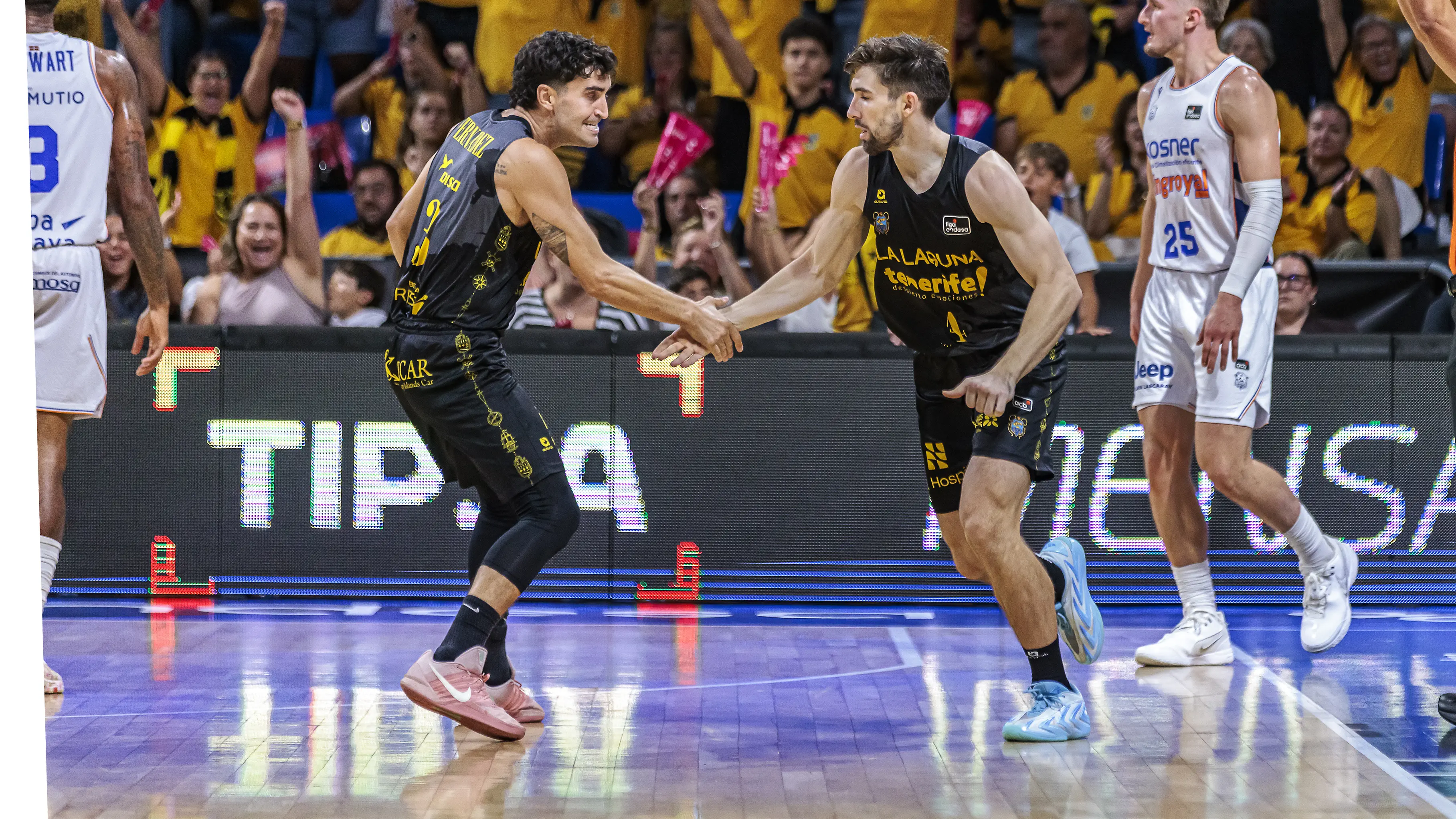 Kyle Guy guía la remontada de La Laguna Tenerife ante el Baskonia (82-77)