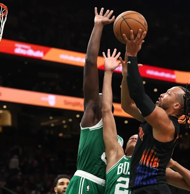Tatum decide con 36 puntos y los Celtics ganan a los Knicks (103-107)
