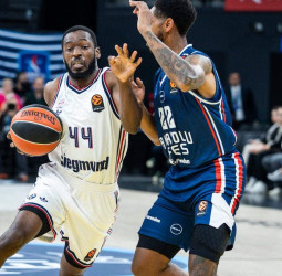 Anadolu Efes 93-101 Bayern: los 21 puntos de Saric no salvan al Efes