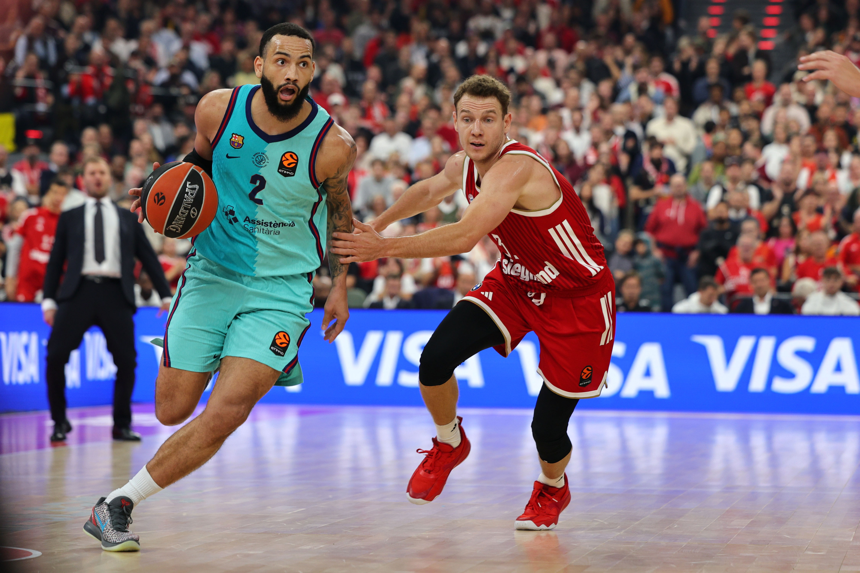 Punter sostiene a un Barça en apuros en Múnich (84-88)