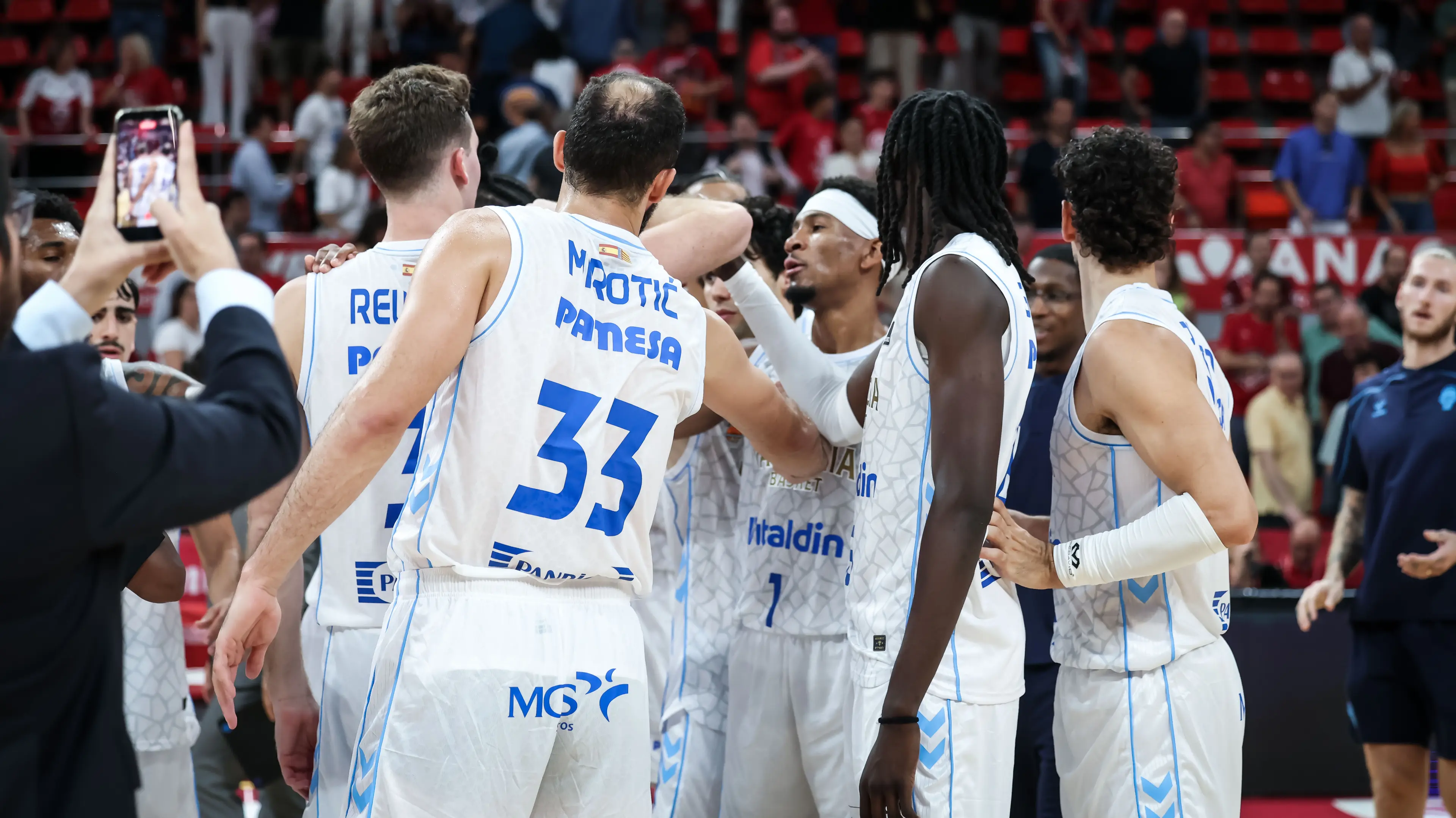 Valencia Basket despega en Zaragoza (82-97)