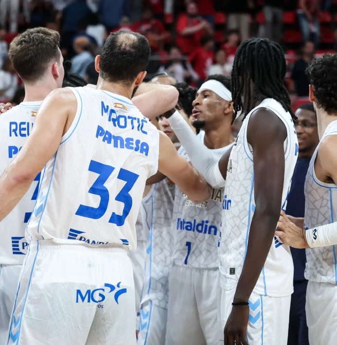 Valencia Basket despega en Zaragoza (82-97)