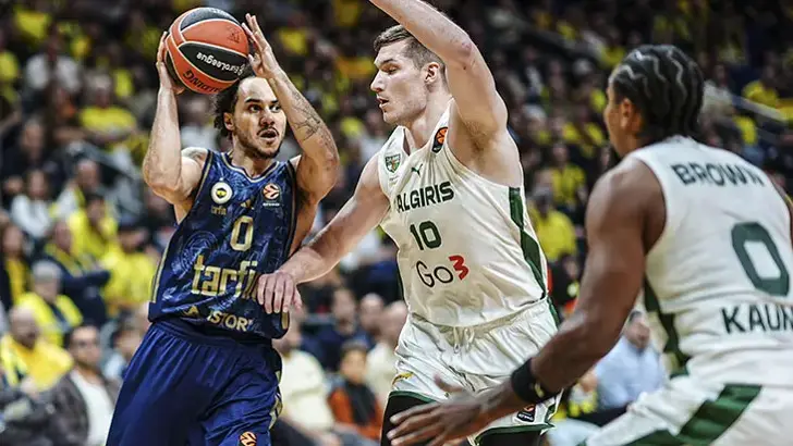 Fenerbahce 99-80 Zalgiris: dos arreones para resolverlo