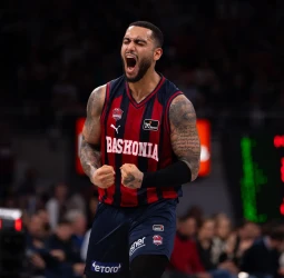 Markus Howard, cerca de dejar el Kosner Baskonia por el Zenit