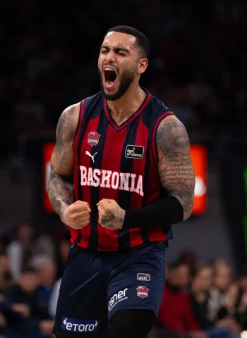Markus Howard, cerca de dejar el Kosner Baskonia por el Zenit