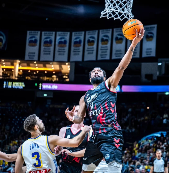 Un triple de Bean tumba al Surne Bilbao en Berlín (103-100)