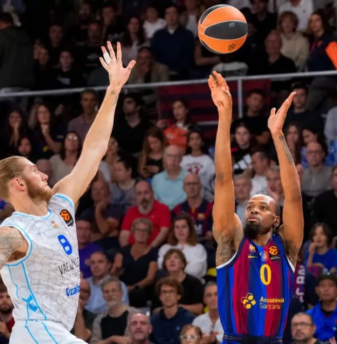El Barça sigue creciendo derrotando a un combativo Valencia Basket (98-94)