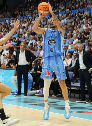 Francis Alonso sigue subiendo su nivel