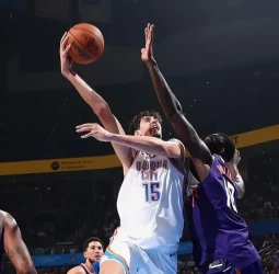 Noche NBA: Aday Mara y Hugo González brillan; De Larrea se lesiona
